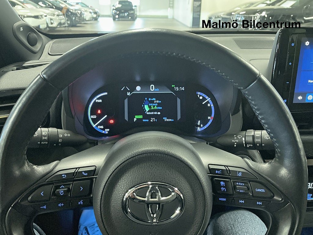 Vehicle Image 18