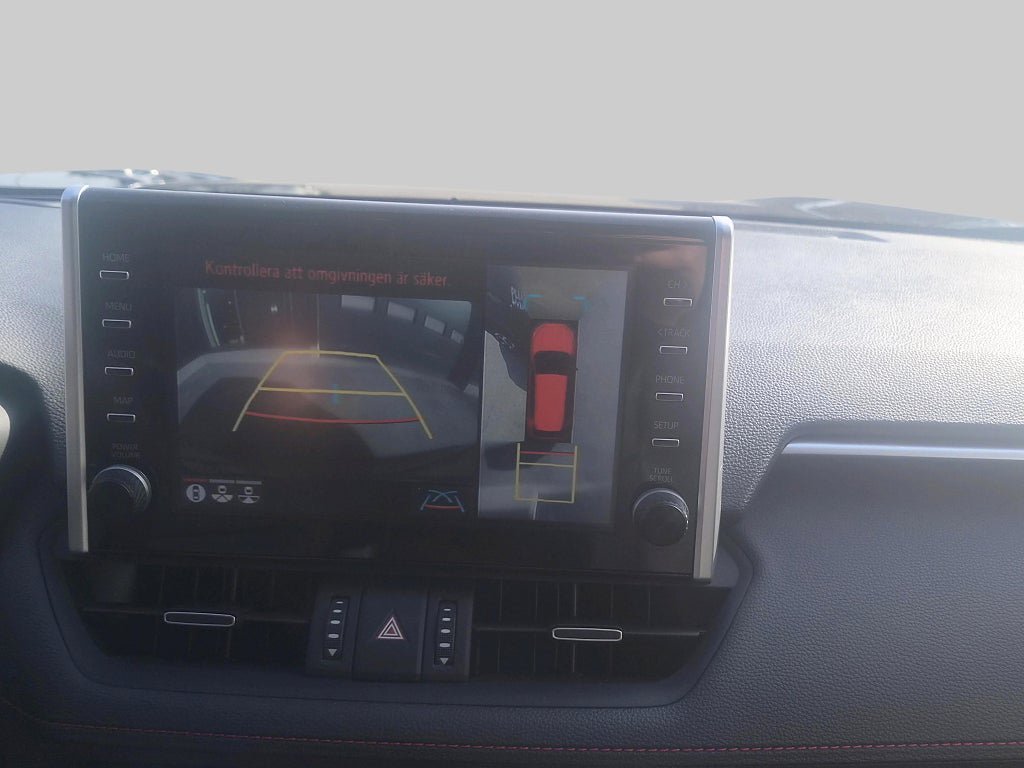 Vehicle Image 17