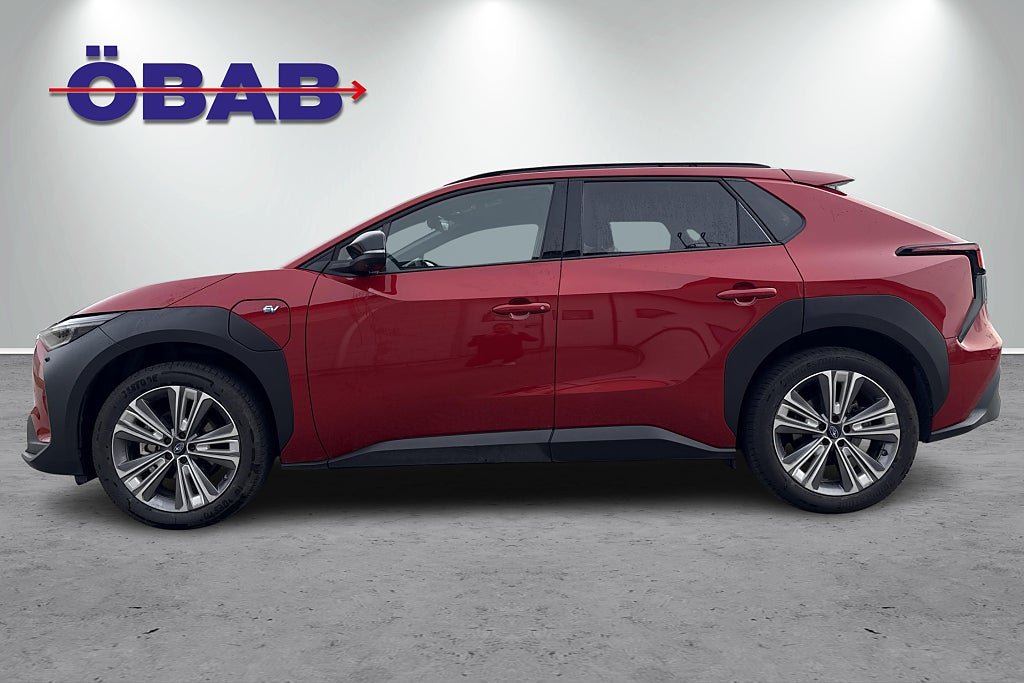 Vehicle Image 4