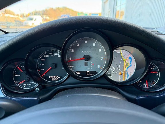 Vehicle Image 36