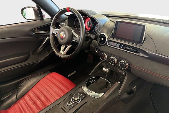 Vehicle Image 34