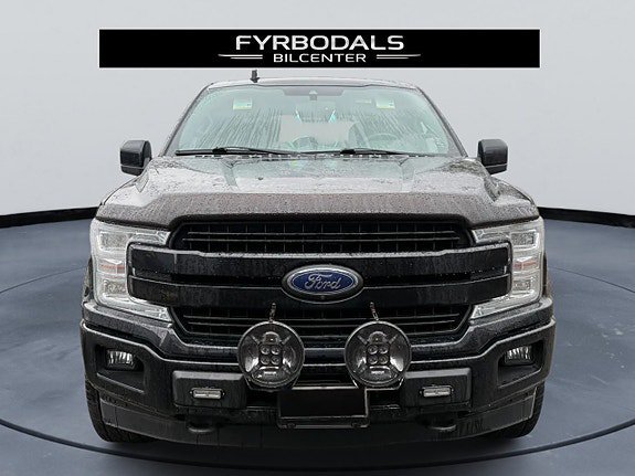Vehicle Image 9