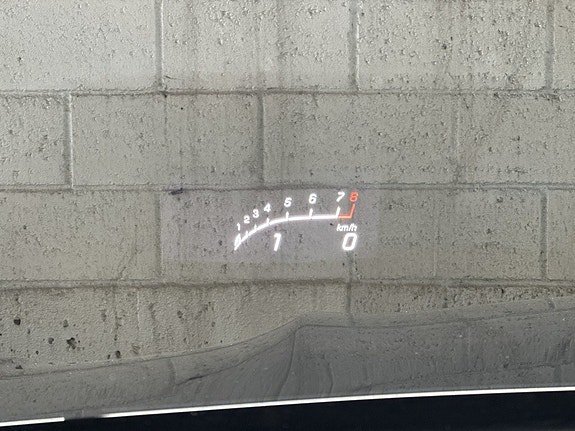 Vehicle Image 32