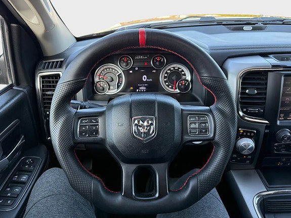 Vehicle Image 31