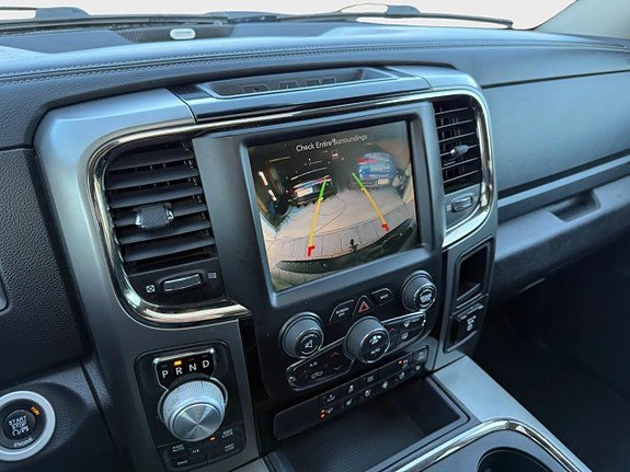 Vehicle Image 36