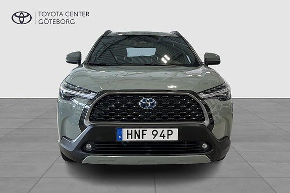 Vehicle Image 8