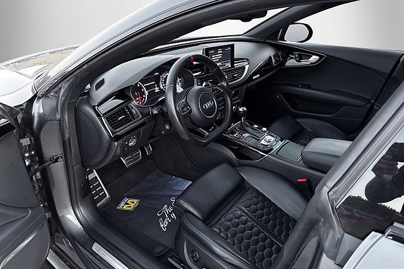 Vehicle Image 24