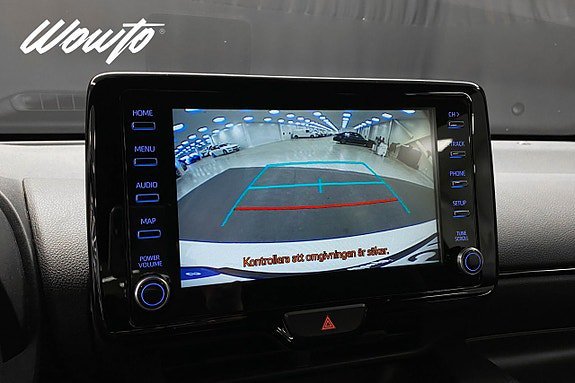Vehicle Image 16