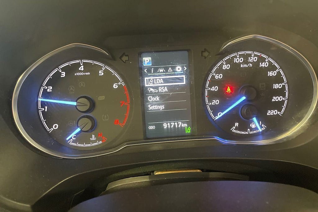 Vehicle Image 16