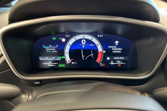 Vehicle Image 16