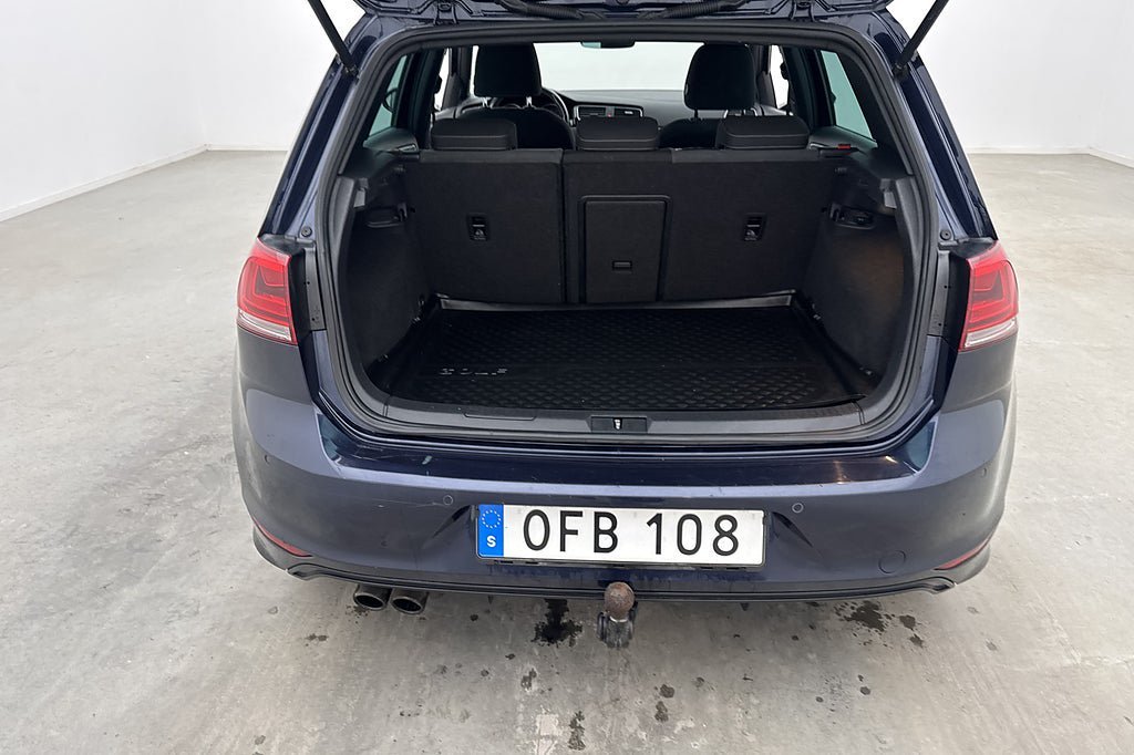 Vehicle Image 26