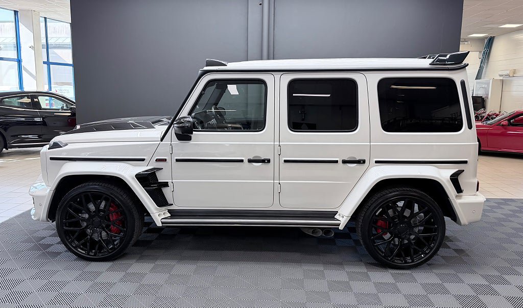 Vehicle Image 4