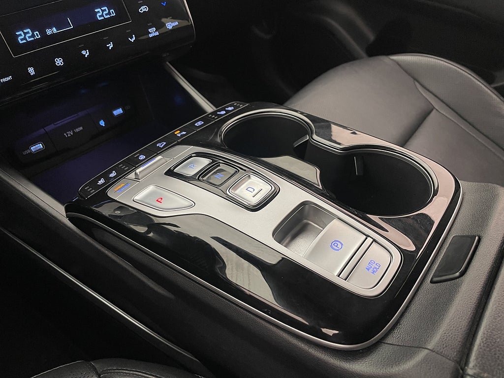 Vehicle Image 30