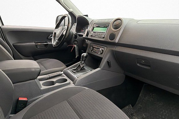 Vehicle Image 26