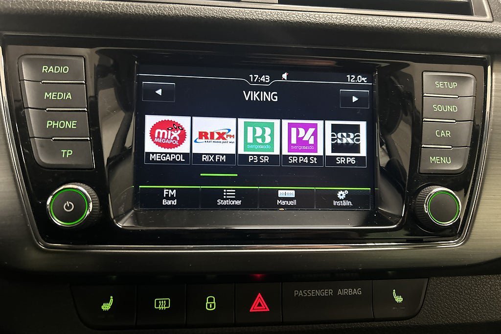Vehicle Image 19