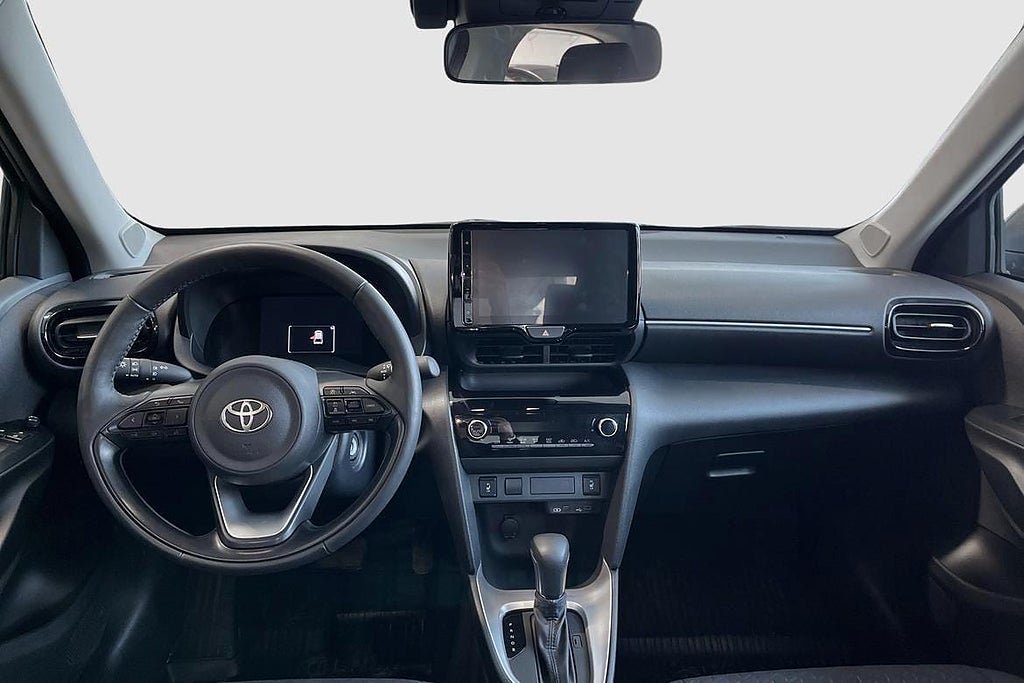Vehicle Image 10