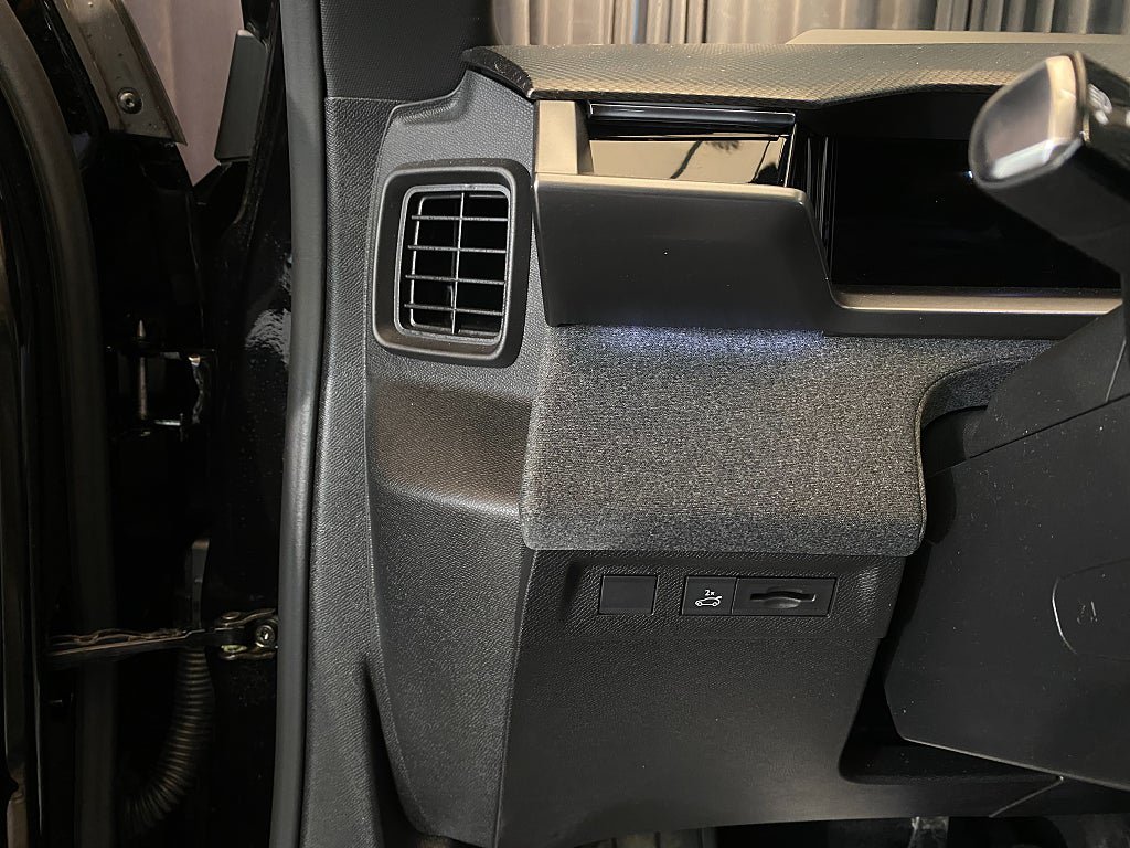 Vehicle Image 39