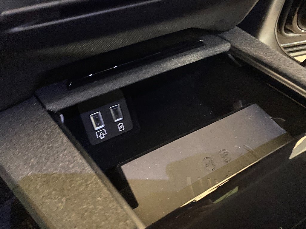 Vehicle Image 40