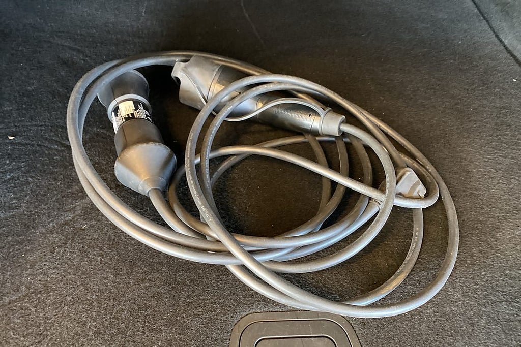 Vehicle Image 25
