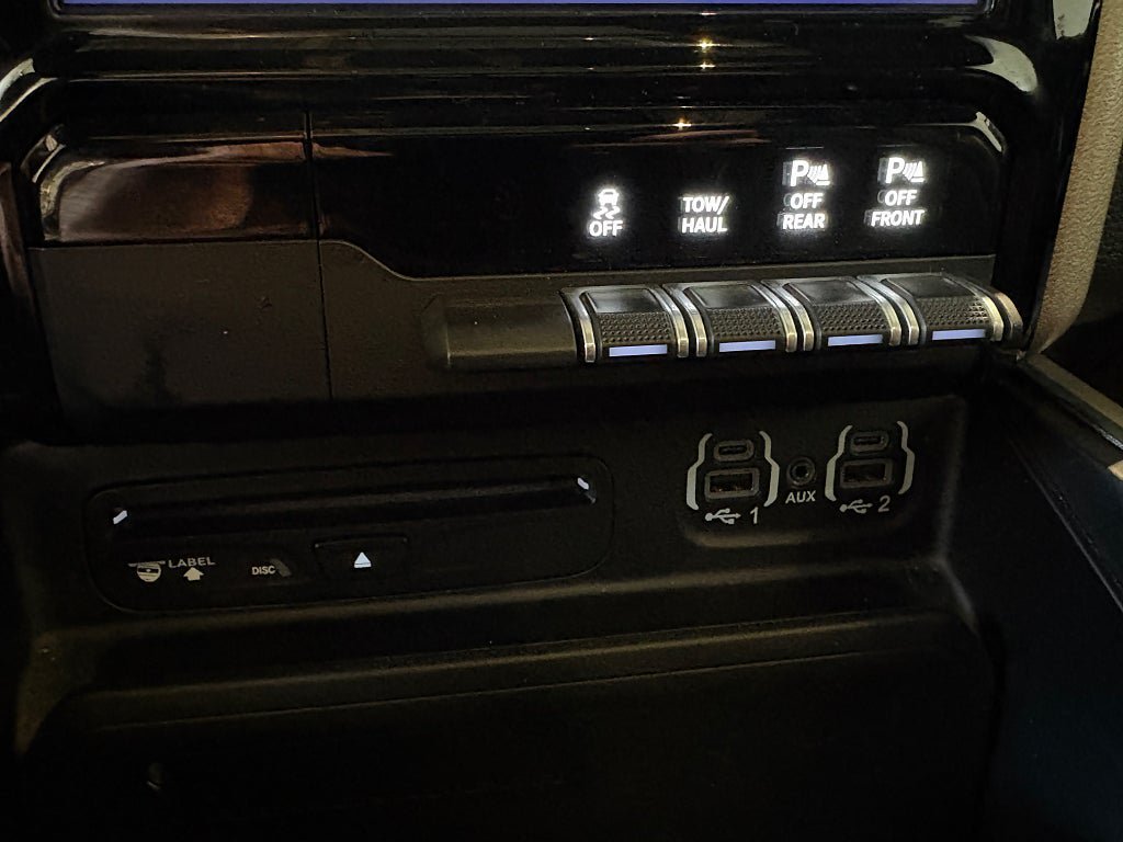Vehicle Image 22