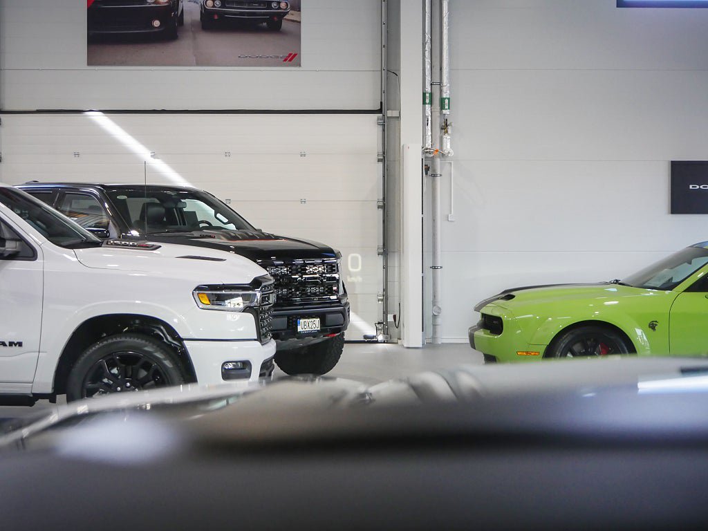 Vehicle Image 38