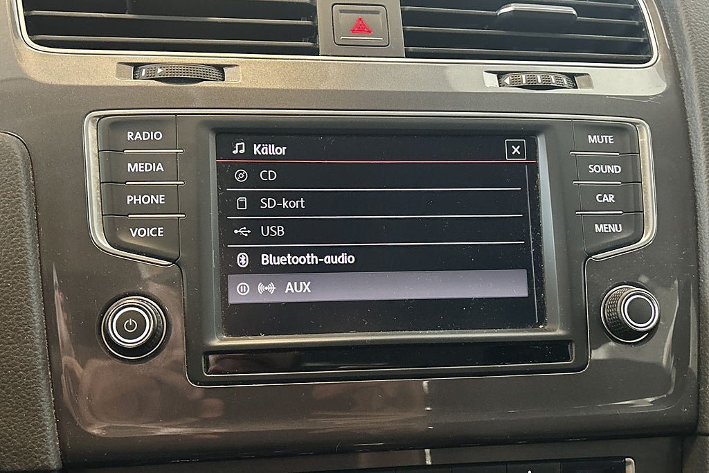 Vehicle Image 24