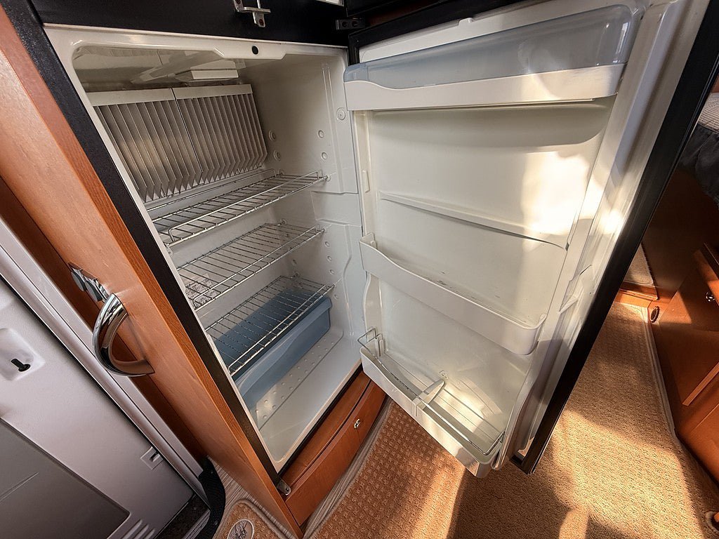 Vehicle Image 37