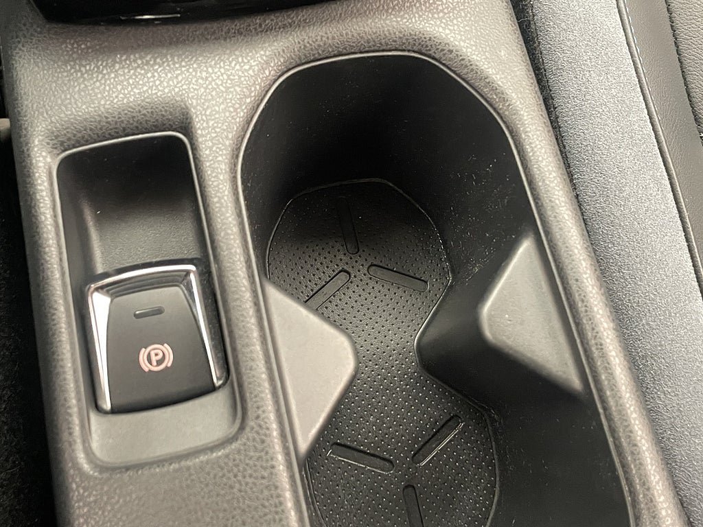 Vehicle Image 28