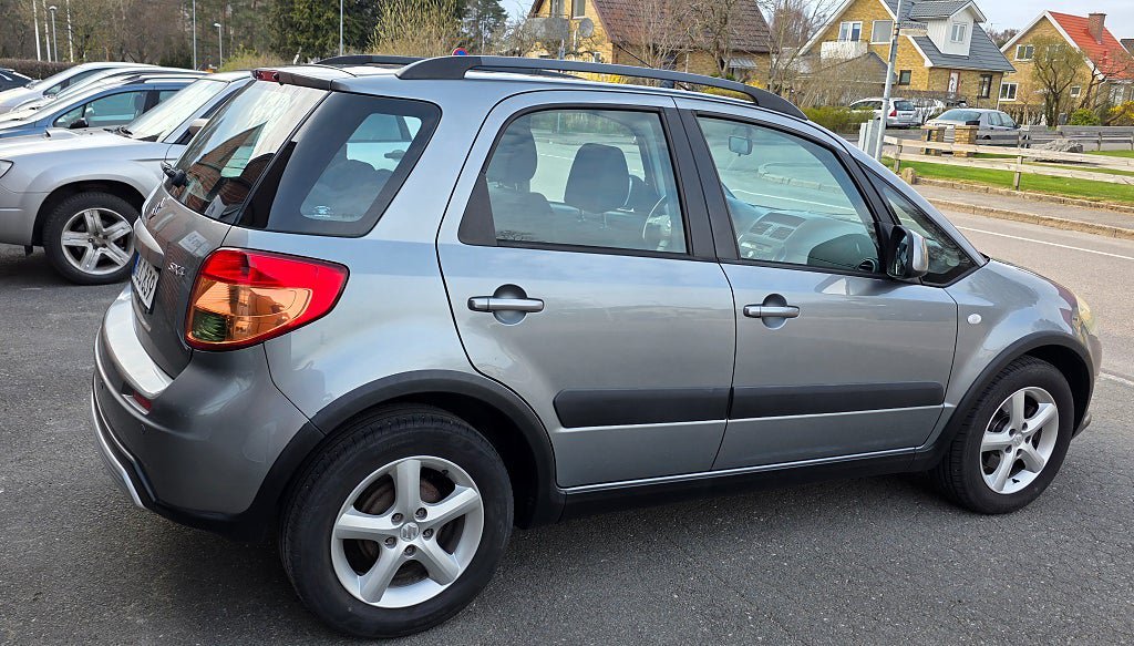 Vehicle Image 7