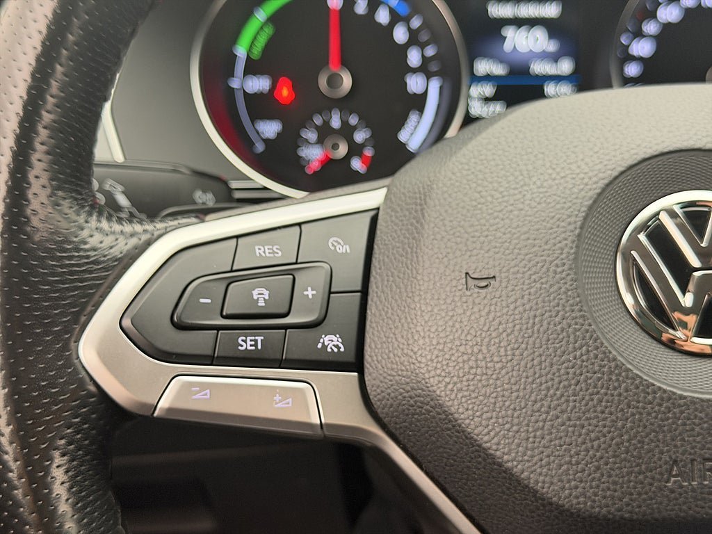 Vehicle Image 27