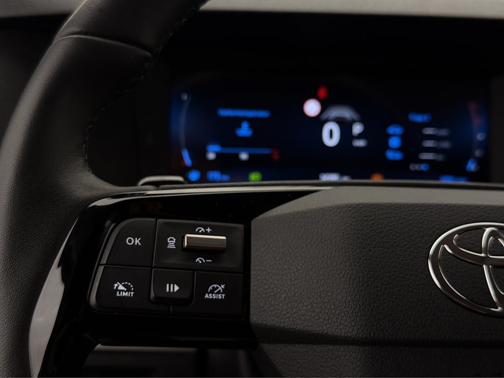 Vehicle Image 19