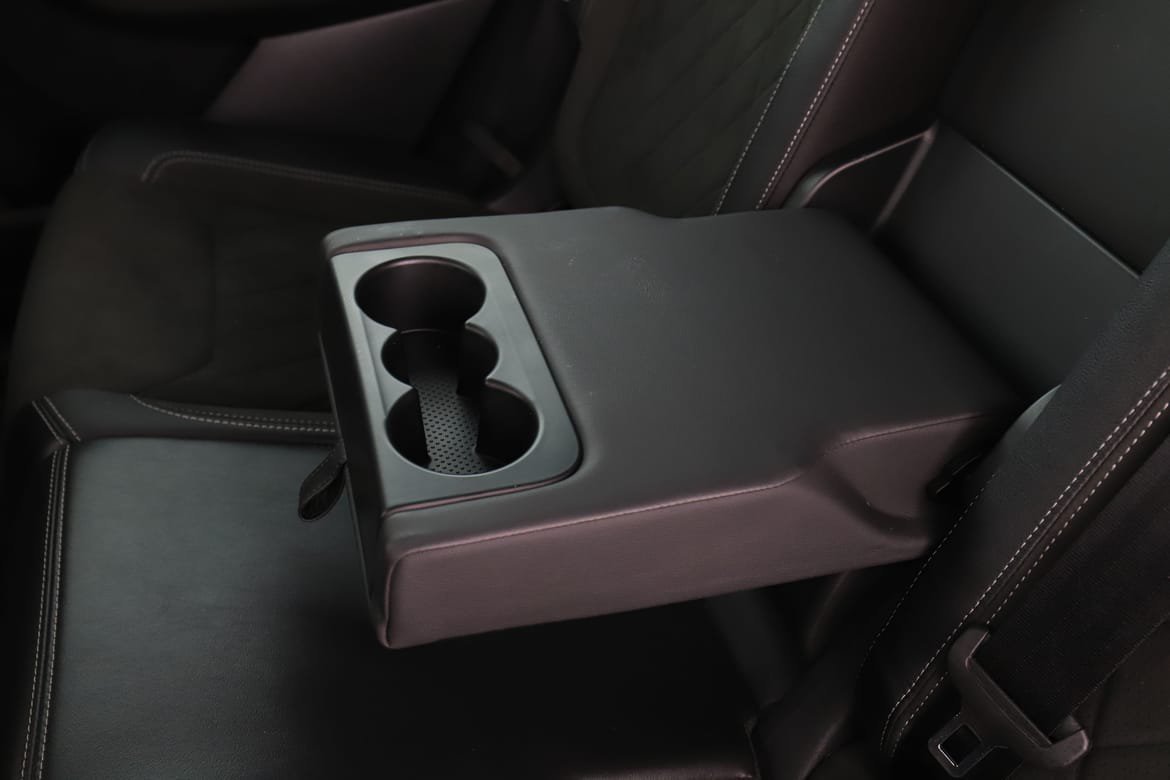 Vehicle Image 43