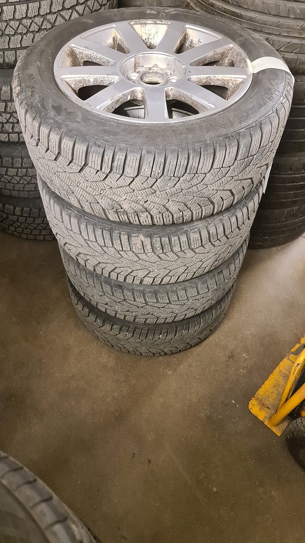 Vehicle Image 15