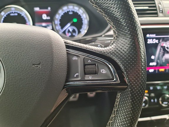 Vehicle Image 28