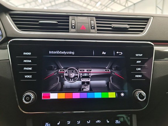 Vehicle Image 35