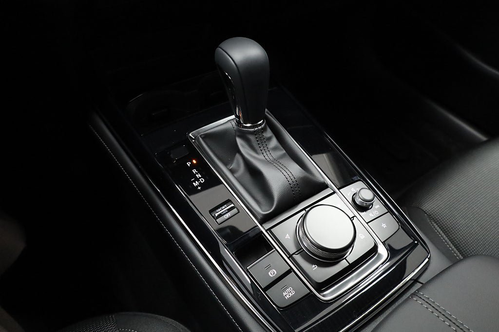 Vehicle Image 17