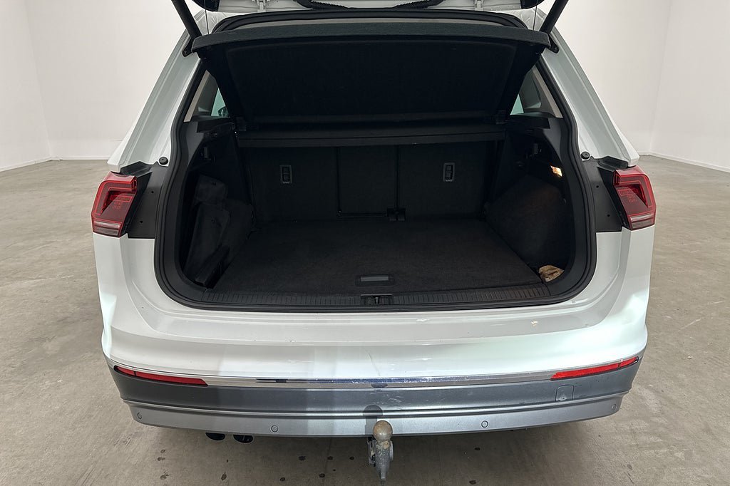 Vehicle Image 27