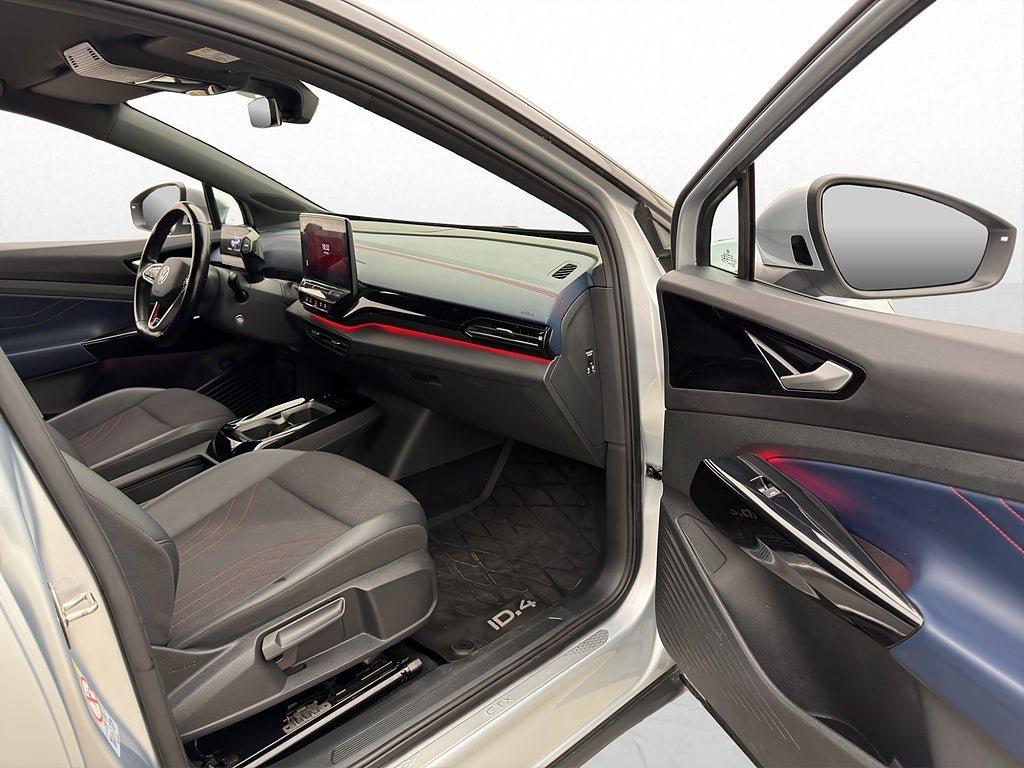 Vehicle Image 33