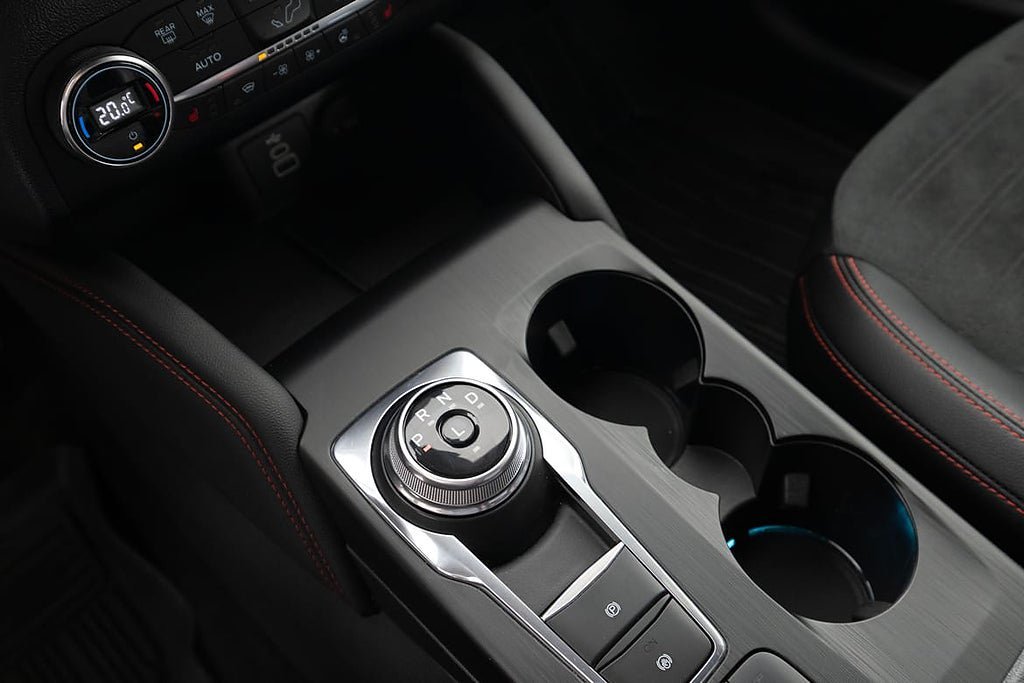 Vehicle Image 25