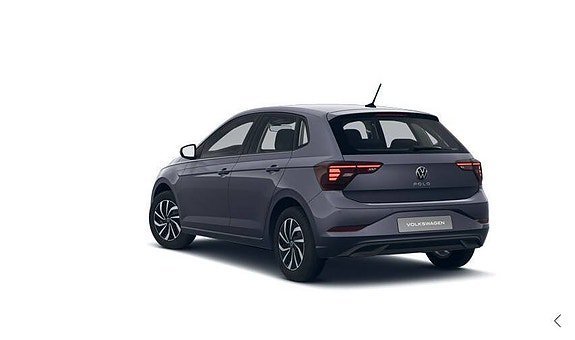 Vehicle Image 8