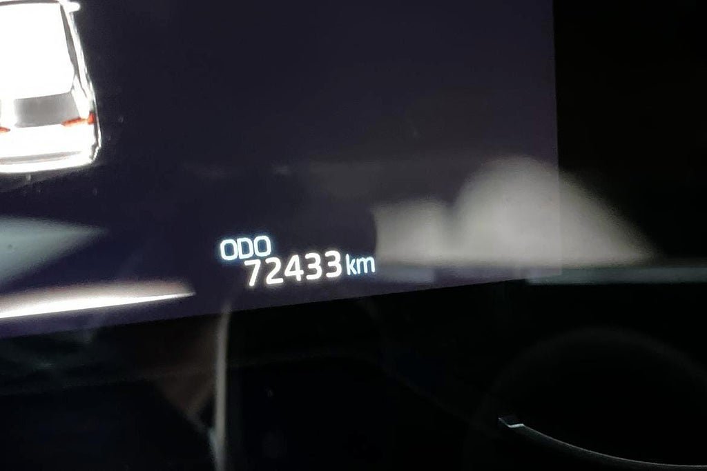 Vehicle Image 13