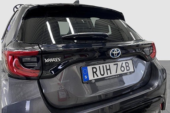 Vehicle Image 7