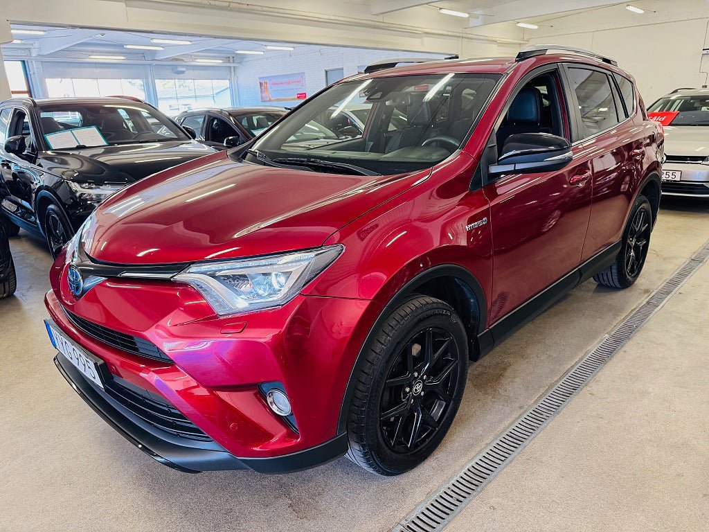 Vehicle Image 14