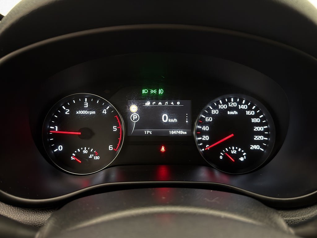 Vehicle Image 19
