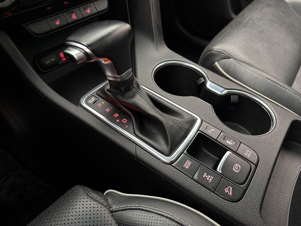 Vehicle Image 22