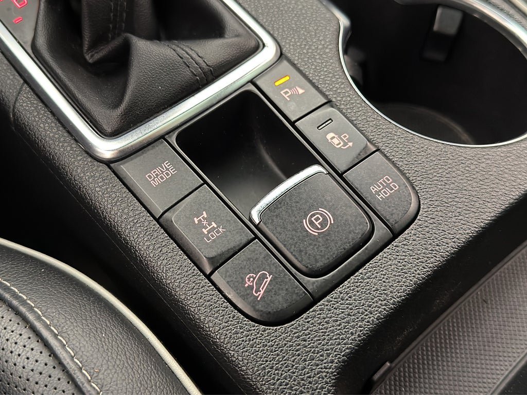 Vehicle Image 28