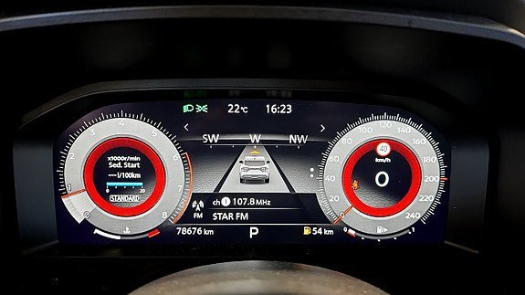 Vehicle Image 13