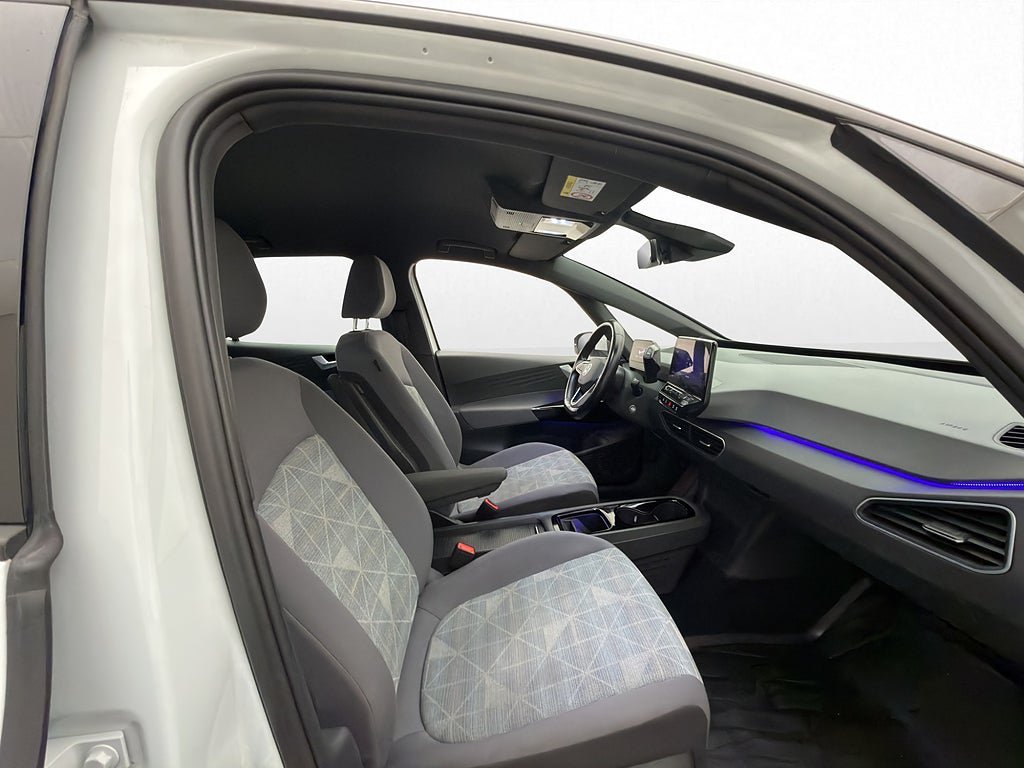 Vehicle Image 23