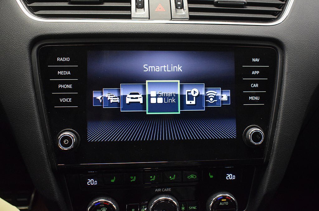 Vehicle Image 18