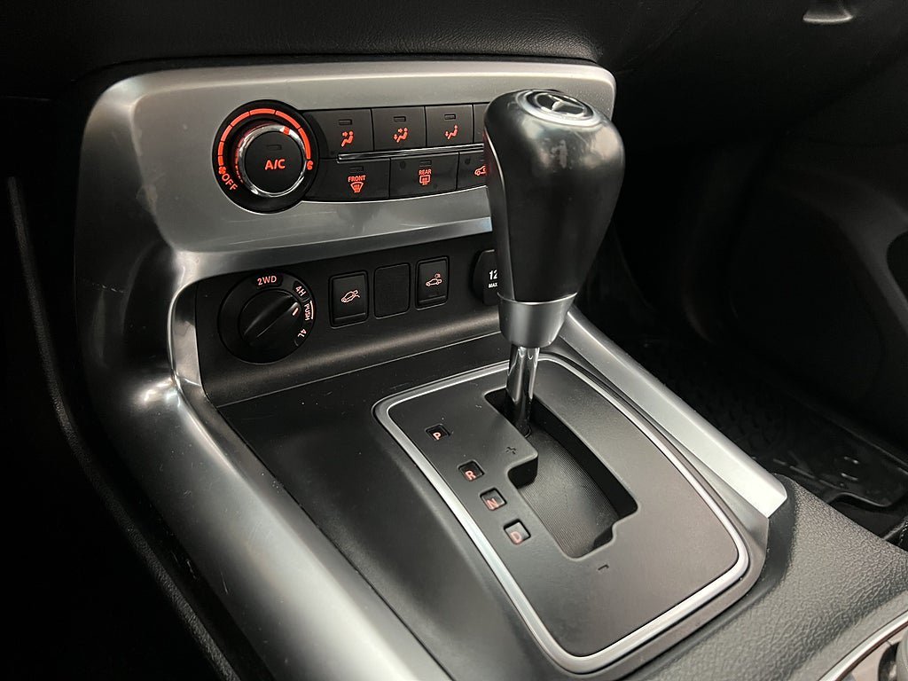 Vehicle Image 21